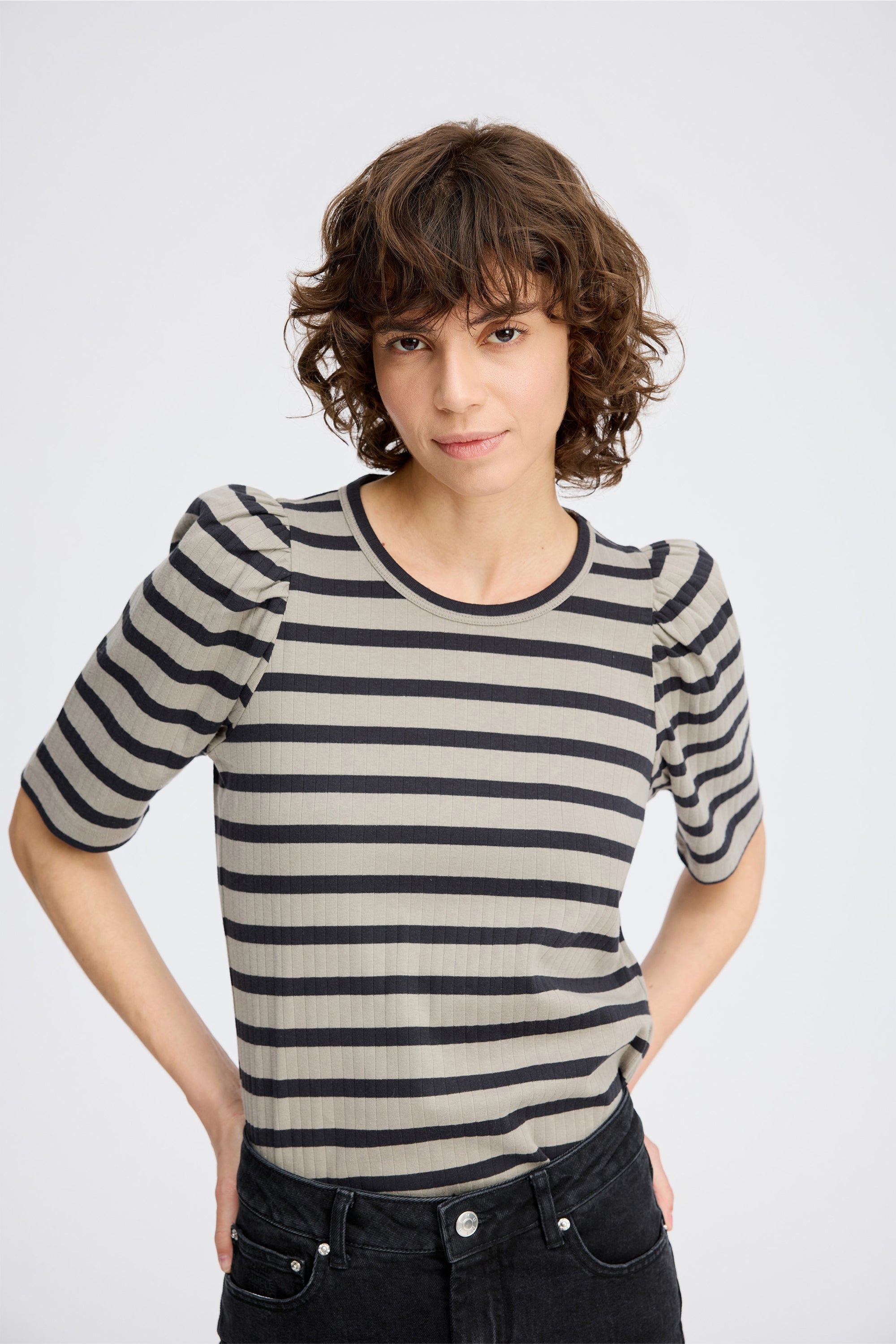 JIKOLAZ - STRIPE KHAKI