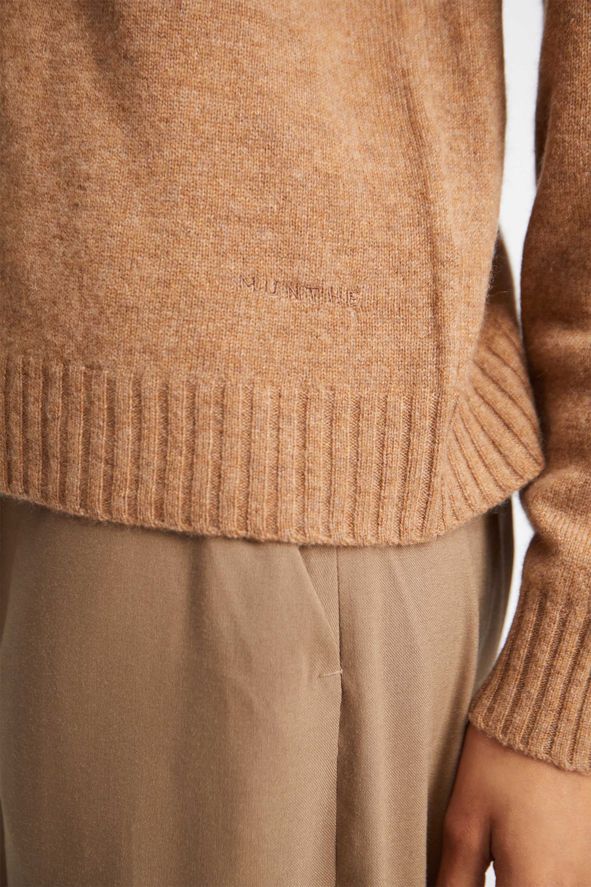 KIARAN CASHMERE - CAMEL