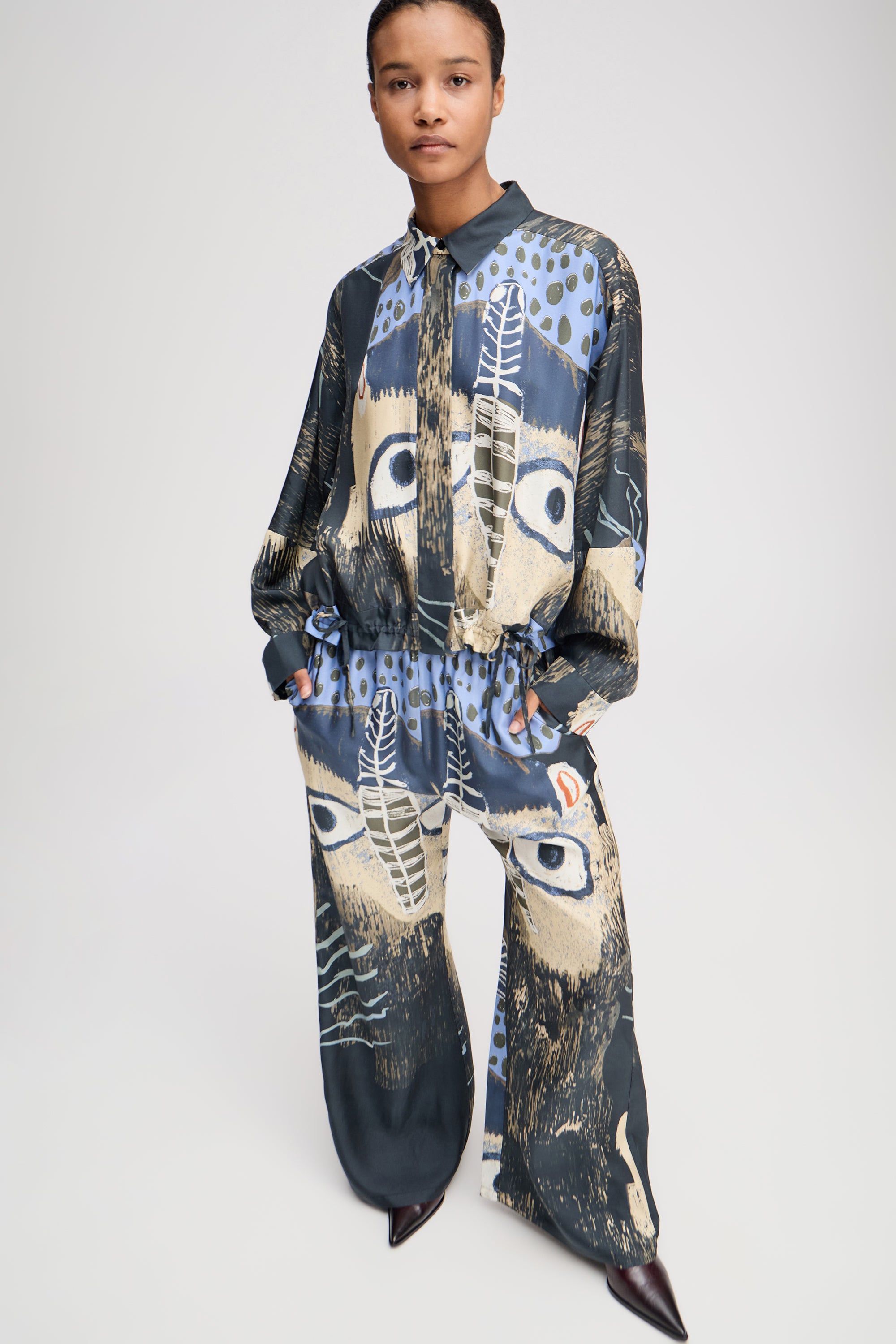 LOASTA - BLACK PRINT