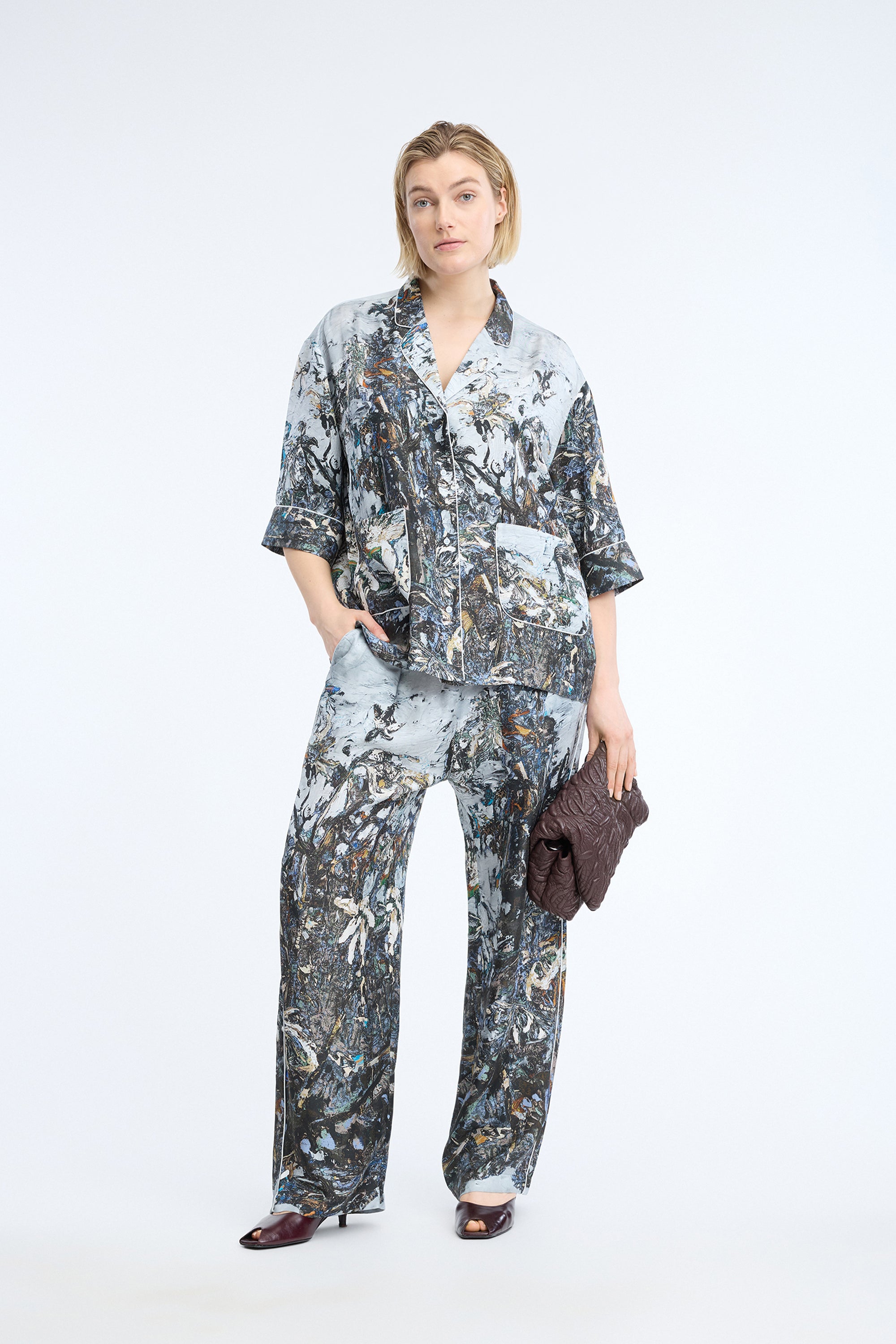 VUSHI - PRINT GREY
