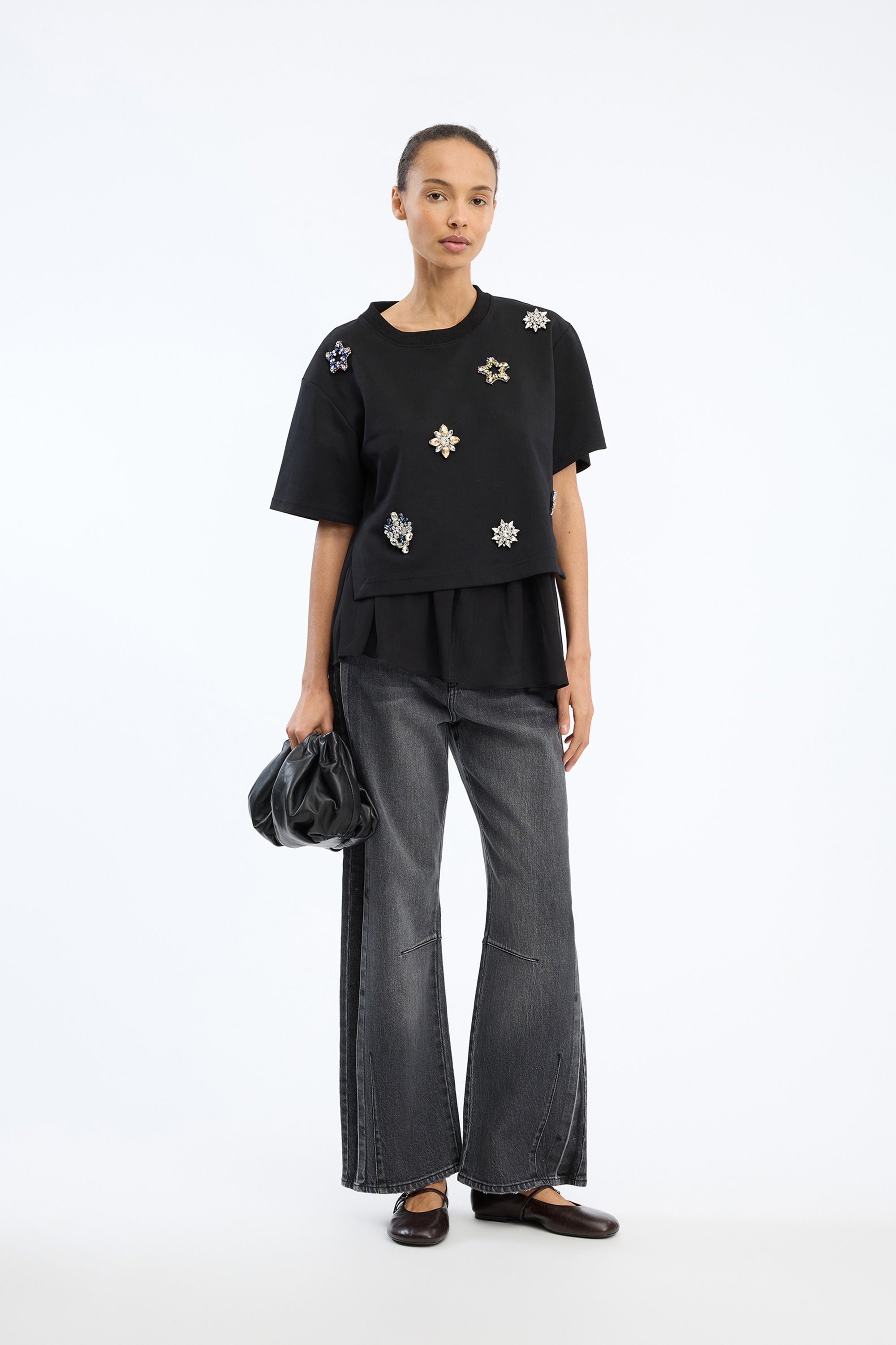 VACH - BLACK