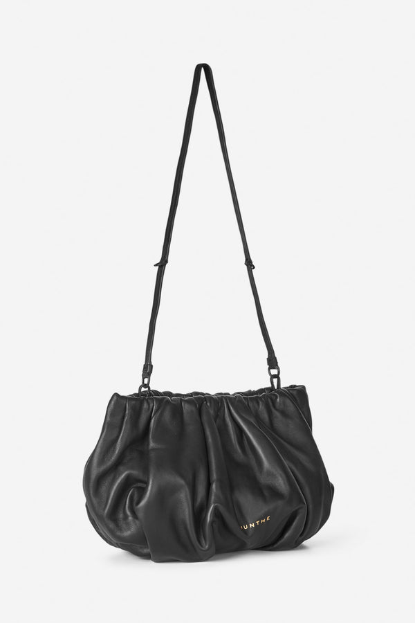VOI - BLACK